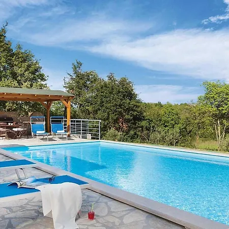 Principe Villa *
